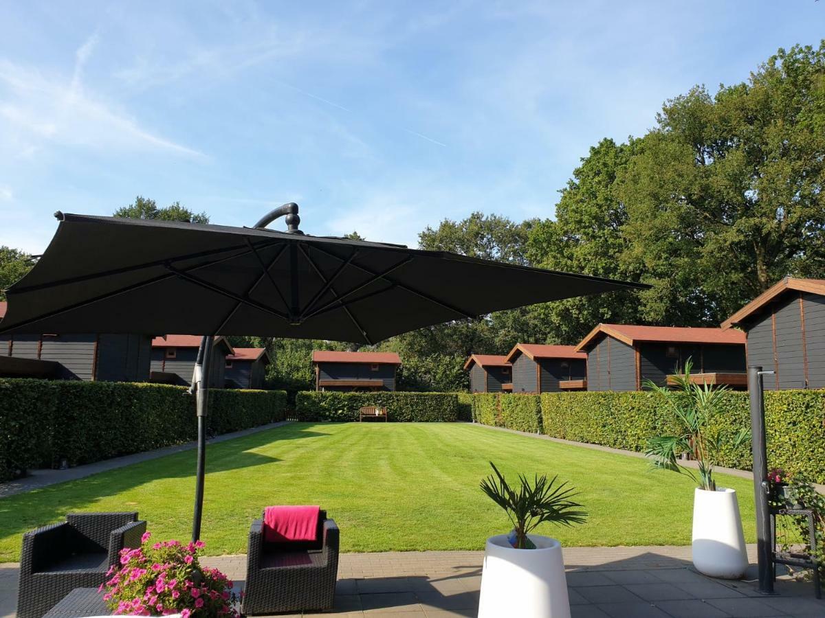 De Eikensingel Hotel Uddel Bagian luar foto